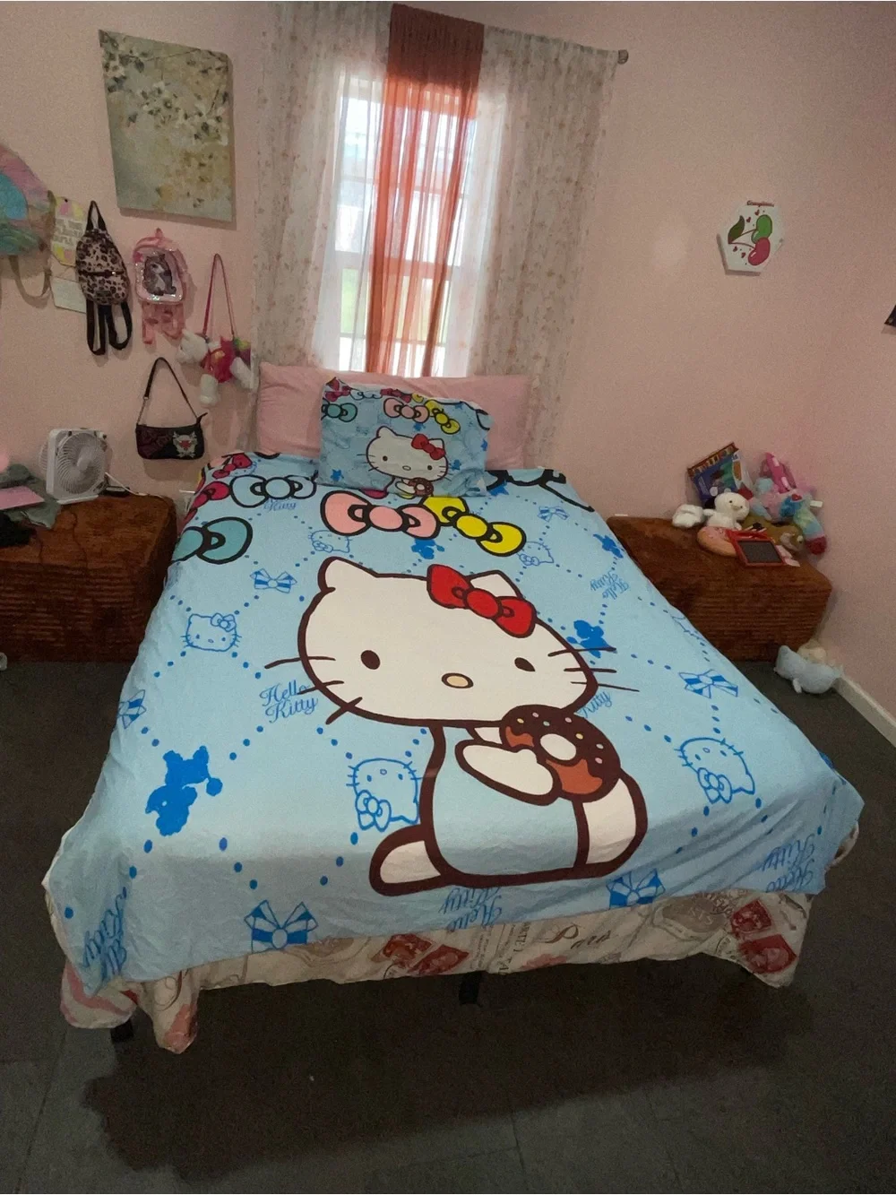 Hello Kitty Light Blue Donut Print Duvet Cover
